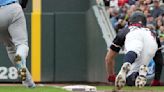 Twins outfielder Kepler leaves Thursday's loss because of injury