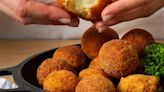 La receta de las croquetas de jamón y queso más crujientes y con un ingrediente secreto | Por las redes