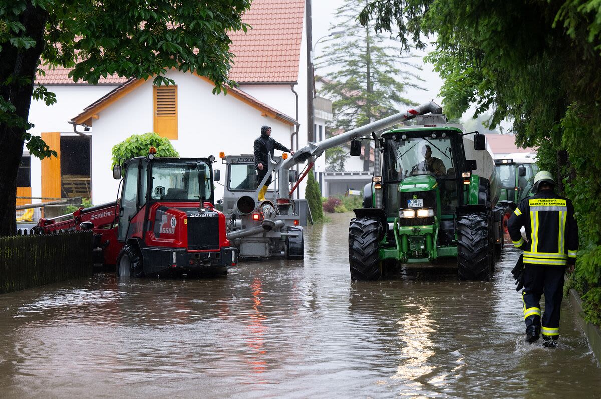 Widespread Flooding Disrupts Cross-Border Transport in Germany