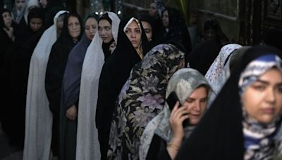 Tehran police close Turkish Airlines office after its employees defy Iran's headscarf law