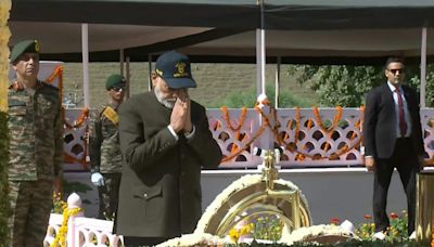 On Kargil war anniversary, PM Modi warns Pakistan against supporting terrorism and proxy war against India