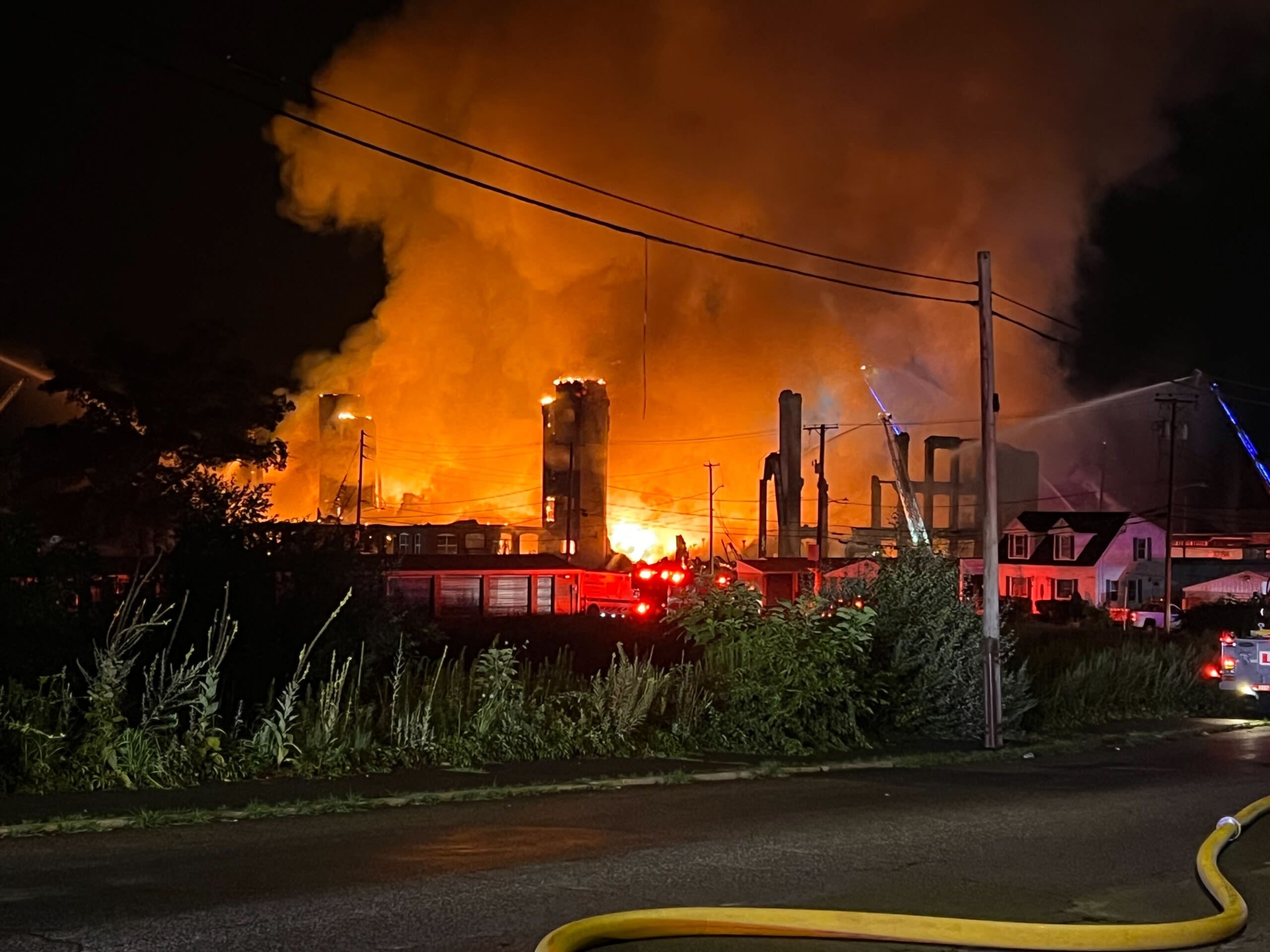 Fire burns through mill in Woonsocket | ABC6