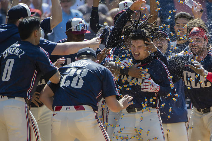 Will Brennan hits walk-off 3-run homer in the 9th, Guardians beat Twins 5-2