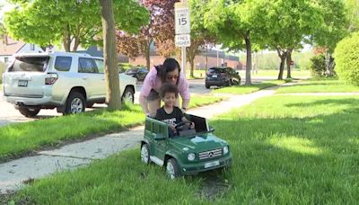 Milwaukee mom gets Marquette degree after Cardinal Stritch's closure