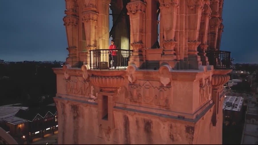 Guitarist, 13, stuns in Big Bay Boom national anthem performance from California Tower