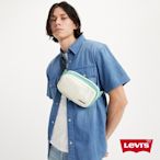 Levis 男女同款 斜背、側背小方包 / 精工刺繡Logo