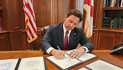 Ron DeSantis firmó una ley que complica a los residentes de Florida que usan esta medida de seguridad a sus casas