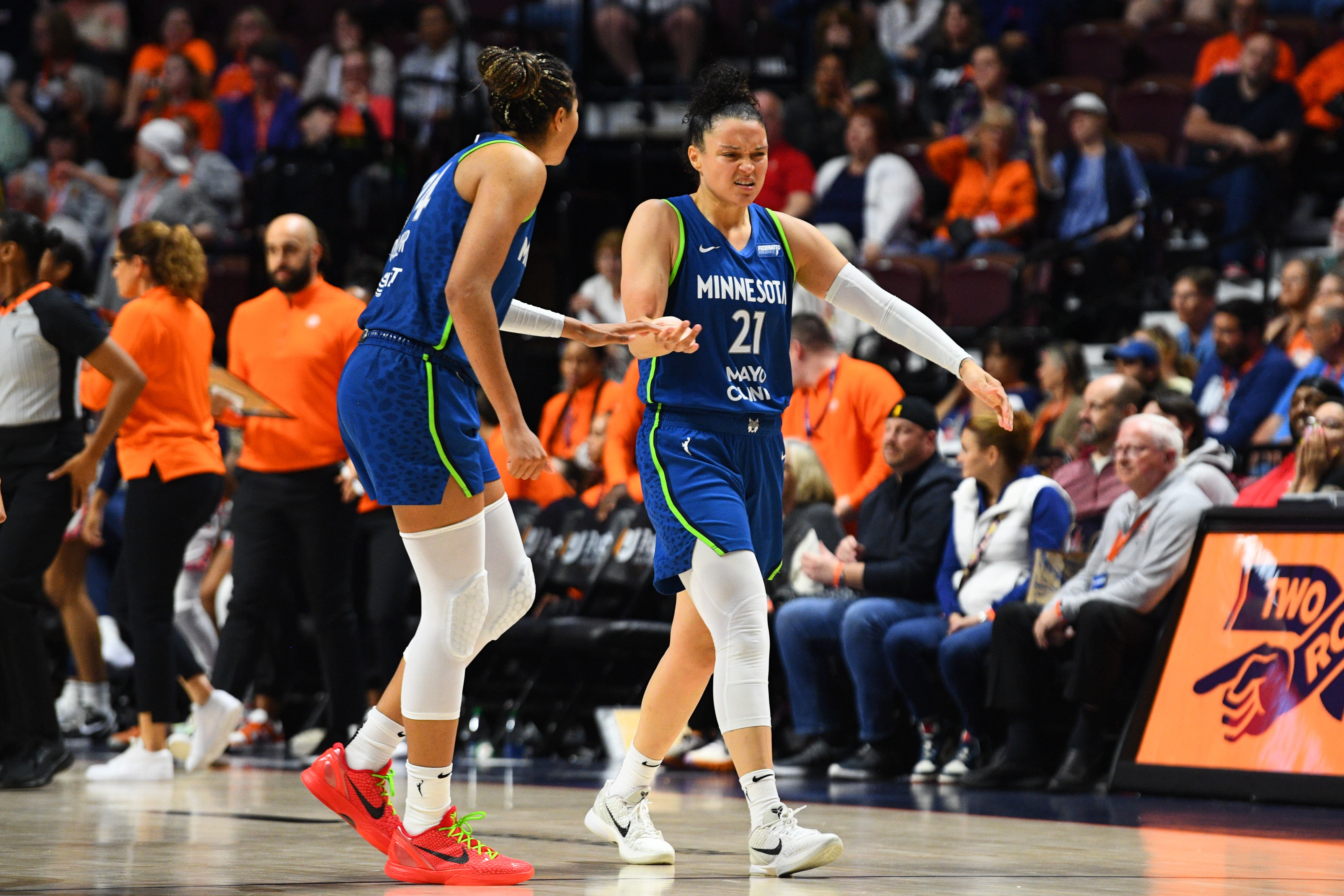 Minnesota Lynx resembling championship teams of the past in more ways than one