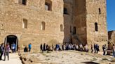 Quicena propondrá a Ayuntamiento de Huesca y DPH crear paquetes turísticos que incluyan al Castillo de Montearagón