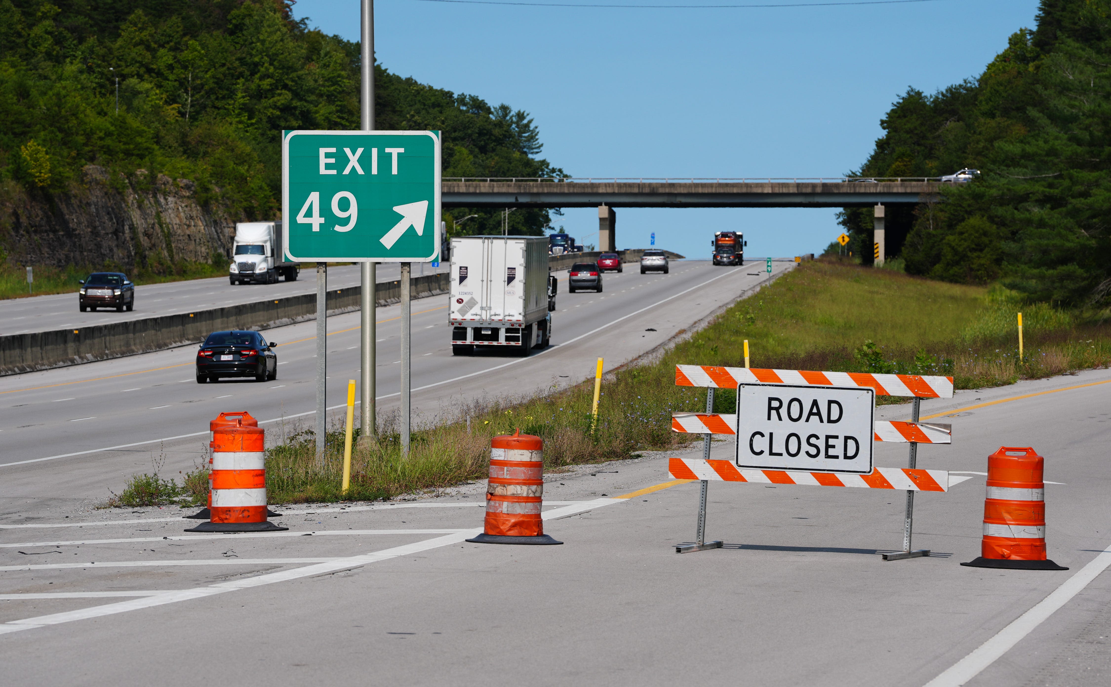 Kentucky authorities still hunting suspect in I-75 shooting that injured 5