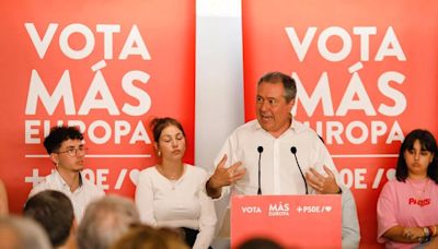 Espadas llama a votar al PSOE para dar "un escarmiento" al PP y a Moreno, "inútil" en la gestión de fondos europeos