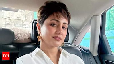 Hina Khan shares a glimpse into her life during chemotherapy - Times of India