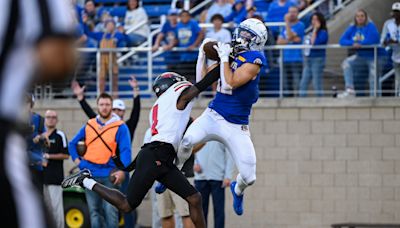 South Dakota State football earns first win of the season over Incarnate Word