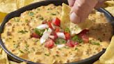 The Best Time To Add Jalapeños To Nacho Sauce, According To An Expert