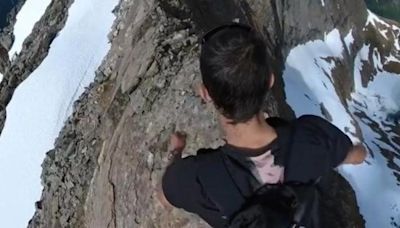 Kilian Jornet comparte un infartante vídeo corriendo por una afilada cresta en Noruega