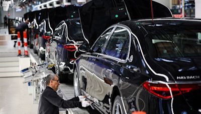 Downturn in German manufacturing accelerates, PMI shows