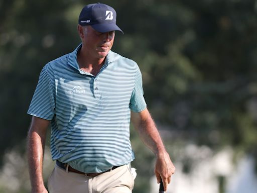 Matt Kuchar apologises for refusing to finish final round despite being half a hole away