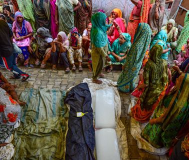 Inde : “Bhole Baba”, gourou introuvable au centre d’une bousculade meurtrière