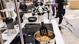 This Insane Robotic Chef Could Soon Be Cooking Up Meals on Your Flight