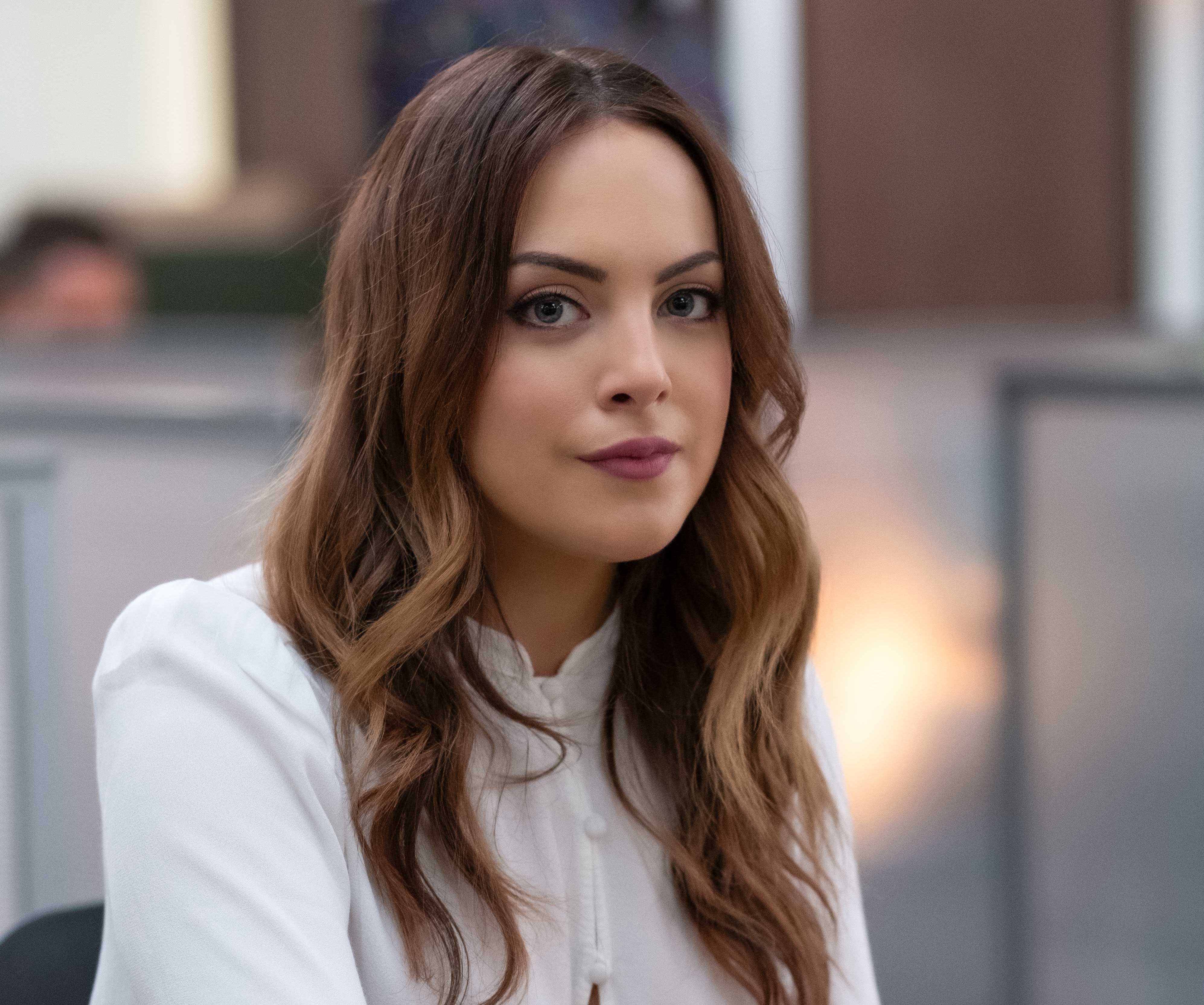 Elizabeth Gillies on Watching ‘Quiet on Set’ With Ariana Grande Over FaceTime, Reprocessing ‘Victorious’ and How ...