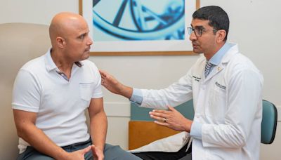 Los pacientes se benefician de los avances de la Clínica de la Familia Abbhi para el Tratamiento de Cáncer de Vejiga de Miami Cancer Institute