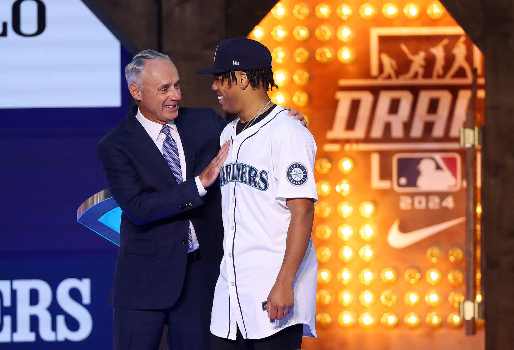 Seattle Mariners select two pitchers in 2024 MLB Draft
