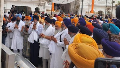 Punjab: Rebel SAD leaders appear before Akal Takht to apologise for 4 mistakes