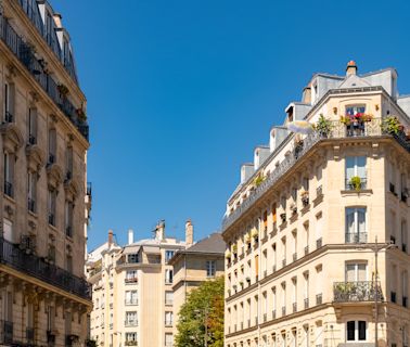 Laura Smet : zoom sur son appartement rue du Cherche-Midi dans le 6ème à Paris tout proche de celui de Gérard Depardieu