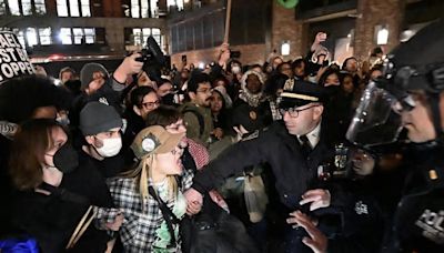 Decenas de detenidos en Yale y la Universidad de Nueva York durante las protestas estudiantiles propalestinas