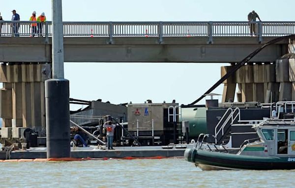 Bridge between Galveston, Pelican Island closed for now after barge crash