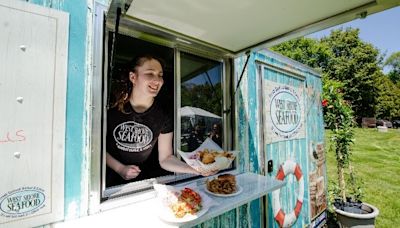 Morris's West Shore Seafood reopens with food truck for summer following January fire