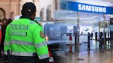 Peruana compra celular en tienda oficial de Samsung, es detenida por la PNP y denunciada ante el Ministerio Público