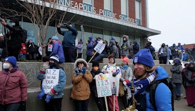 Minneapolis schools, support staff reach deal to avoid strike