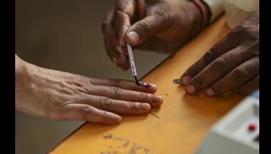 Fifth phase: Raebareli, Amethi among 14 UP seats going to polls on Monday