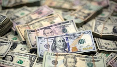 Dollar pauses near six-week high ahead of US jobs data; sterling attempts recovery