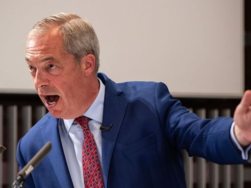 Nigel Farage delivers brutal nine-word warning over Sadiq Khan's migrant policy