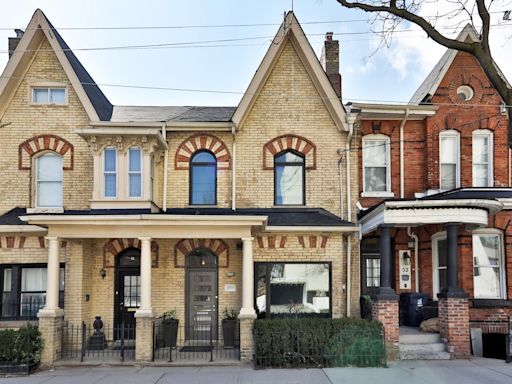 Grange Park row house relisted for same $2.7-million price, gains better offer in spring