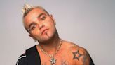 Revelan lo que provocó la muerte de Shifty Shellshock, cantante de Crazy Town - La Tercera