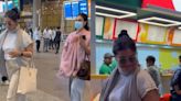 Kajol Gets Papped With Daughter Nysa In Cool Casuals At Mumbai Airport, Video Goes Viral; Watch - News18