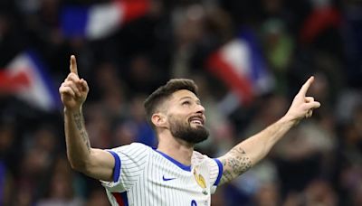 Olivier Giroud confirms international retirement