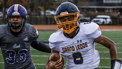 With opportunity with MSU football, Grand Ledge's Shawn Foster following father's footsteps