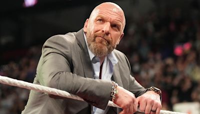 Triple H Shares Pic With International Mayor, Talks Taking WWE WrestleMania Abroad - Wrestling Inc.