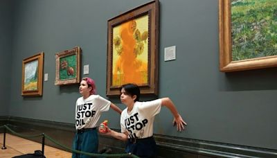 Declaran culpables a los ecologistas que arrojaron sopa sobre "Los girasoles" de Van Gogh