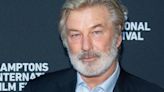 Alec Baldwin es despedido de la que hubiera sido su próxima película por la muerte de Halyna Hutchins