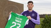 Nectar Triantis reunites with Nick Montgomery at Hibernian on last day of window