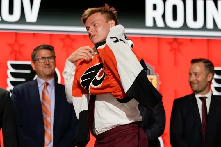 Top prospect Matvei Michkov works out in Flyers shirt amid reports he could join team sooner than expected