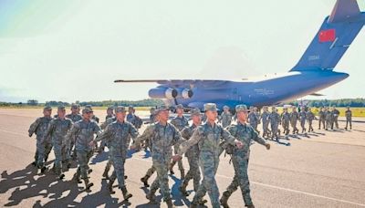 繼北韓派兵參戰後 數百解放軍也空降歐洲 參加白俄「雄鷹突擊」11天演習 | 國際 | Newtalk新聞