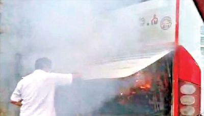 Puttur: Fire in KSRTC Airavat bus – passengers rescued