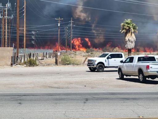 Wildfire in San Bernardino County continues burning near California-Arizona border