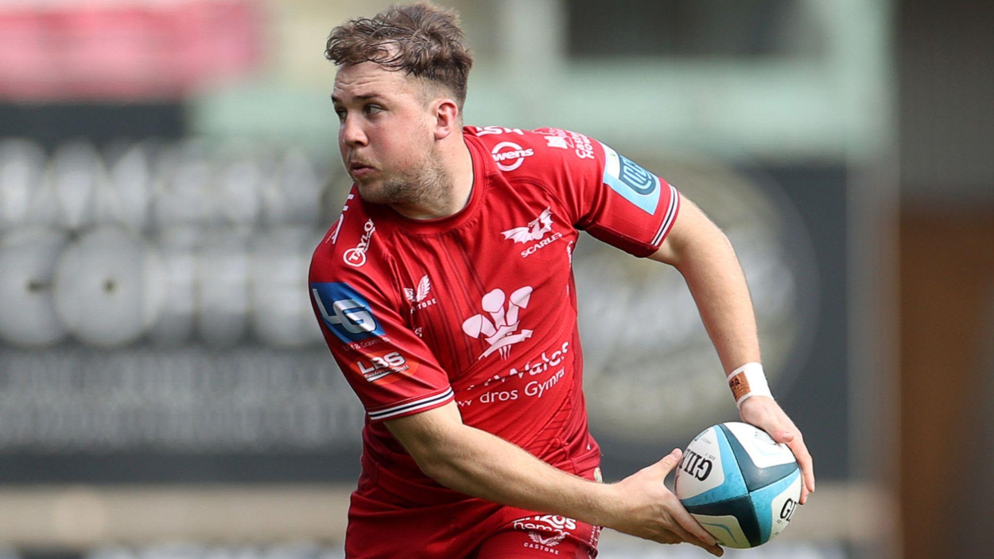 Lloyd returns as Scarlets change two for Zebre